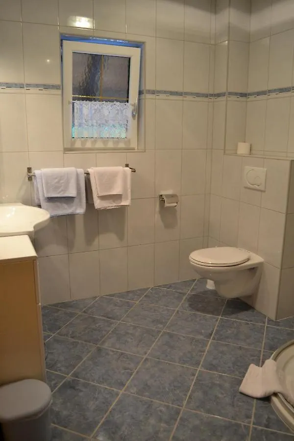 Haus Ballwein Bed & Breakfast Salzburg 0*,  Austria