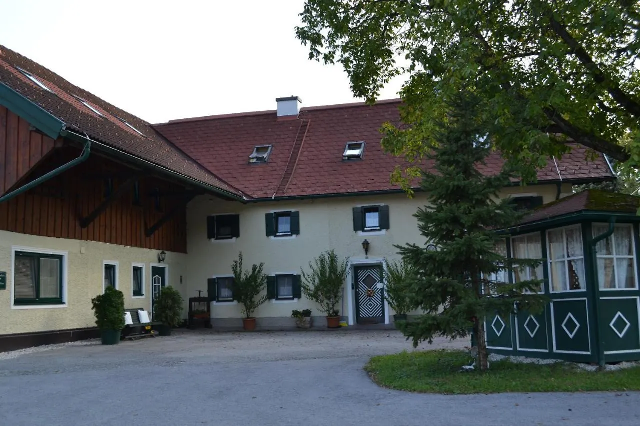 Frühstückspension Bed and Breakfast Haus Ballwein Salzburg